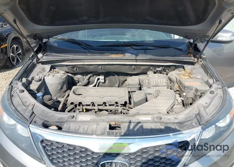 2013 Kia Sorento Lx z USA, uszkodzony, nr VIN 5XYKT3A14DG338073